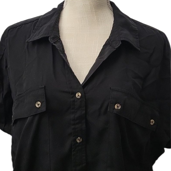 Time and Tru Black Casual Button Down Shirt with Relaxed Fit - Picture 2 of 4